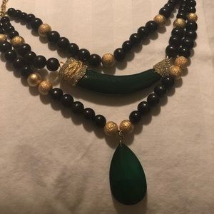 Green 3 tiered necklace